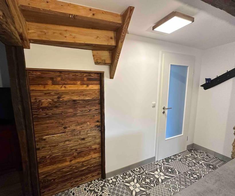 Neue Ferienwohnung Direkt Am Vulkanradweg Ортенберг Екстер'єр фото